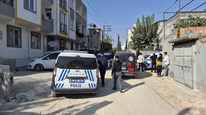 Gelin ve g&ouml;r&uuml;mce kavgası: 6 kişi emniyete g&ouml;t&uuml;r&uuml;ld&uuml;