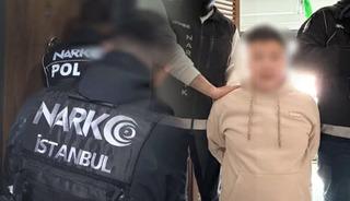 Interpol peşindeydi! Milli futbolcu, torbacı &ccedil;ıktı