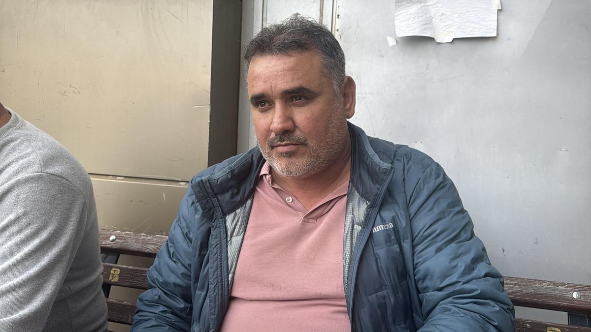 Ayvalık ta batan teknede hayatını kaybeden doktorun kahramanlığı ortaya &ccedil;ıktı: &Ouml;nce &ccedil;ocukları d&uuml;ş&uuml;nm&uuml;ş! 2
