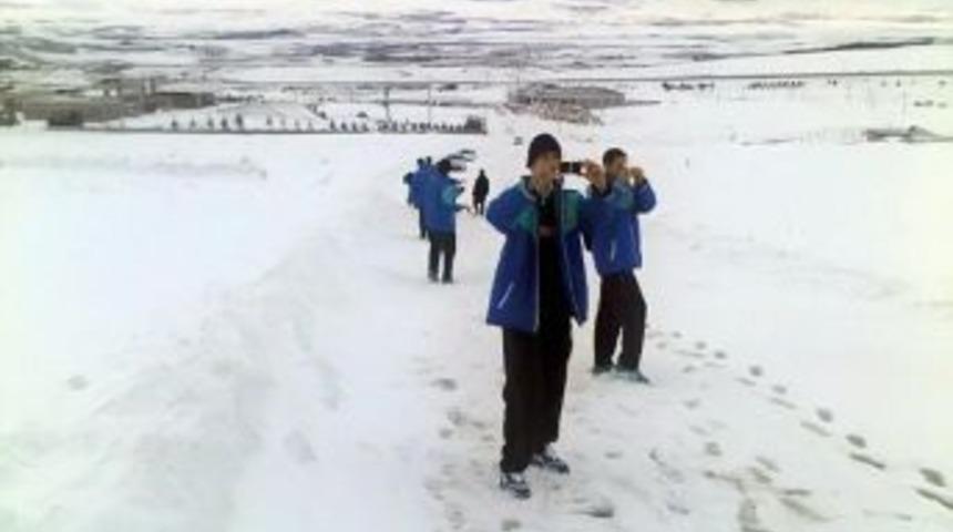 Fenerbah&ccedil;e &Uuml;lker kara saplandı, ma&ccedil; yarına ertelendi