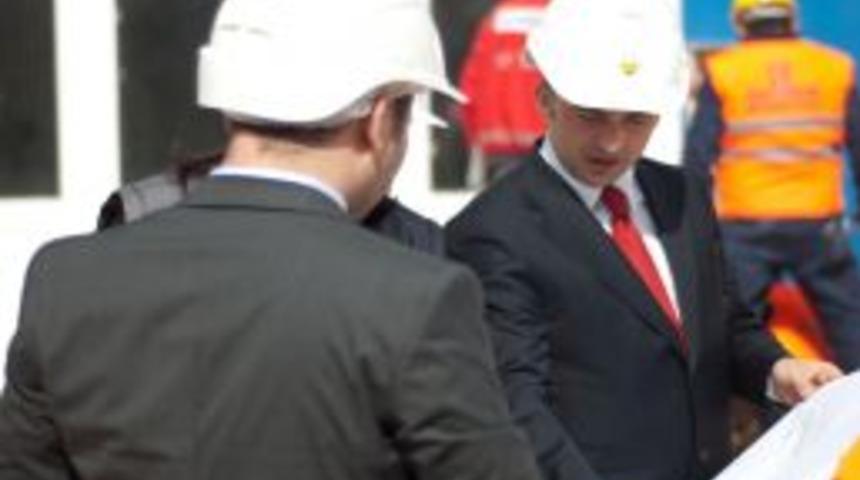 Bursagaz şebeke yapım &ccedil;alışmalarını s&uuml;rd&uuml;r&uuml;yor