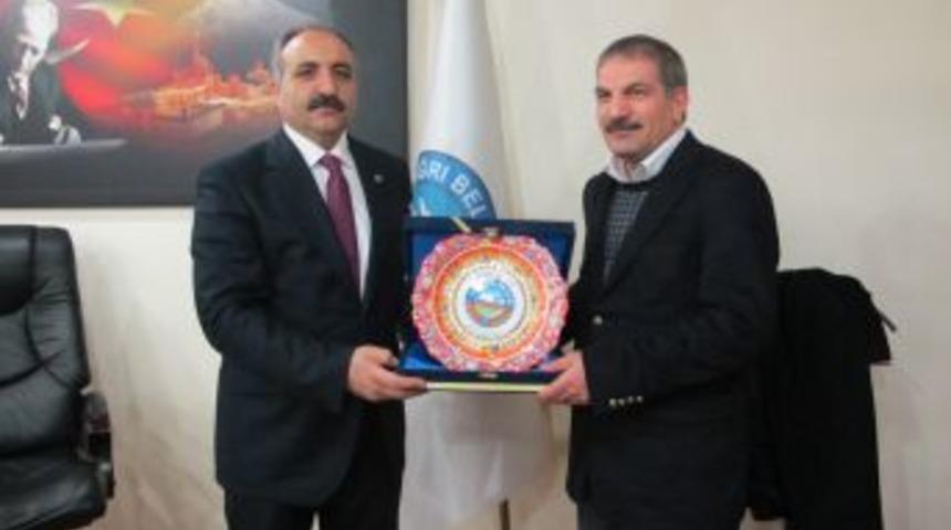 Hayırsever işadamlarından Ağrı'ya 200 yataklı yurt m&uuml;jdesi