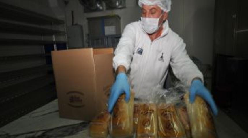 İzmir&rsquo;den 35 şehre glutensiz ekmek gidiyor