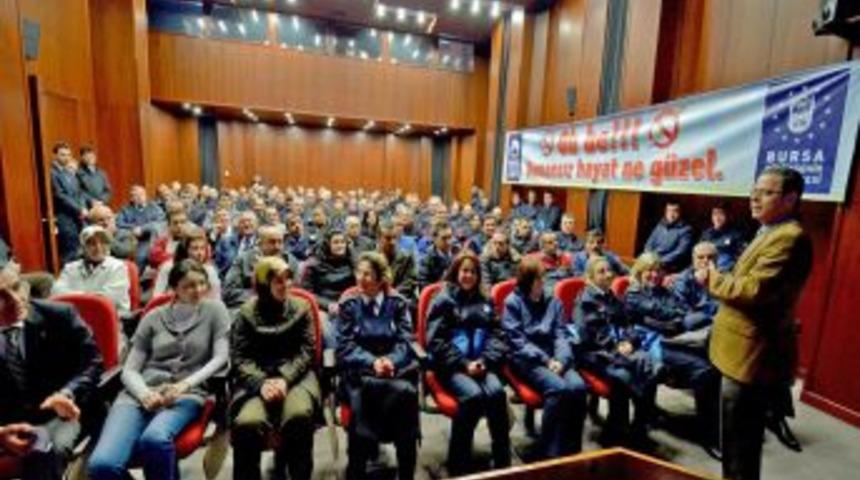 Belediye personelinden 'sigarayı bırakma' s&ouml;z&uuml;