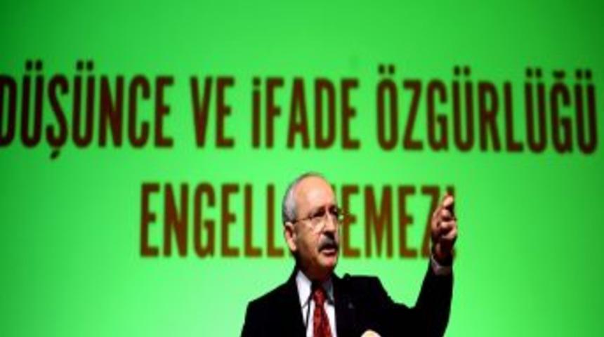 Kılı&ccedil;daroğlu'na 'taşeron' protesto