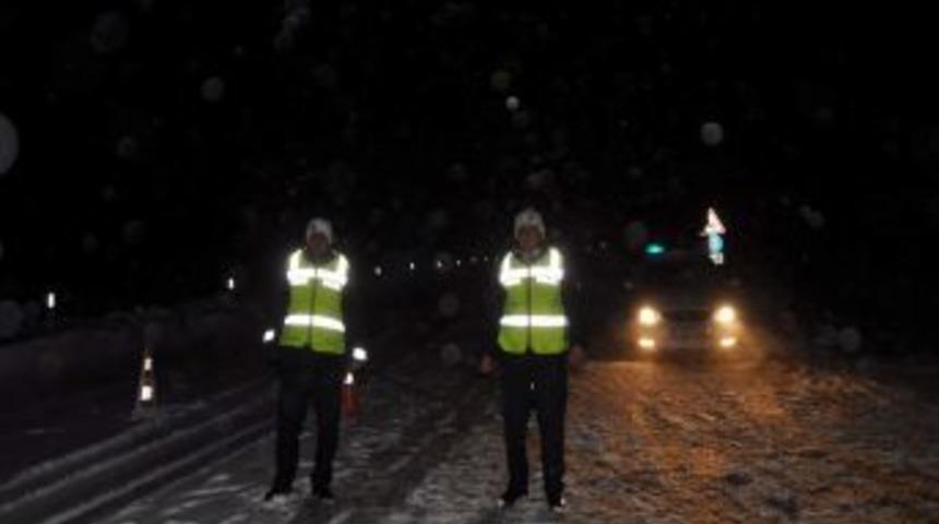 Yozgat- &Ccedil;orum karayolu 4 saat trafiğe kapalı kaldı