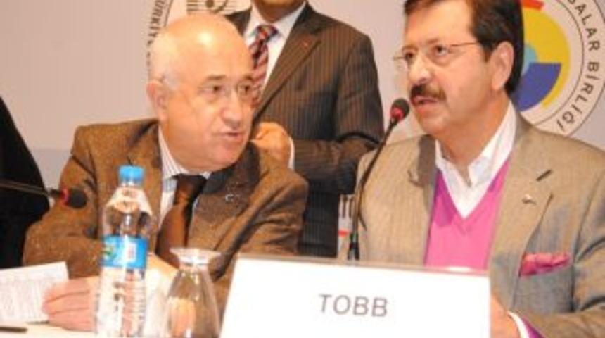 Cemil &Ccedil;icek: 2012 yılı anayasa yılı olacak