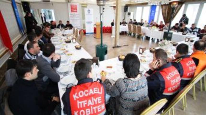 İtfaiyeciler eğitim sertifikalarını aldı