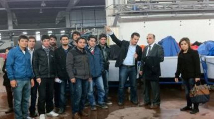 &Uuml;niversite &ouml;ğrencilerine fabrikada girişimcilik dersi