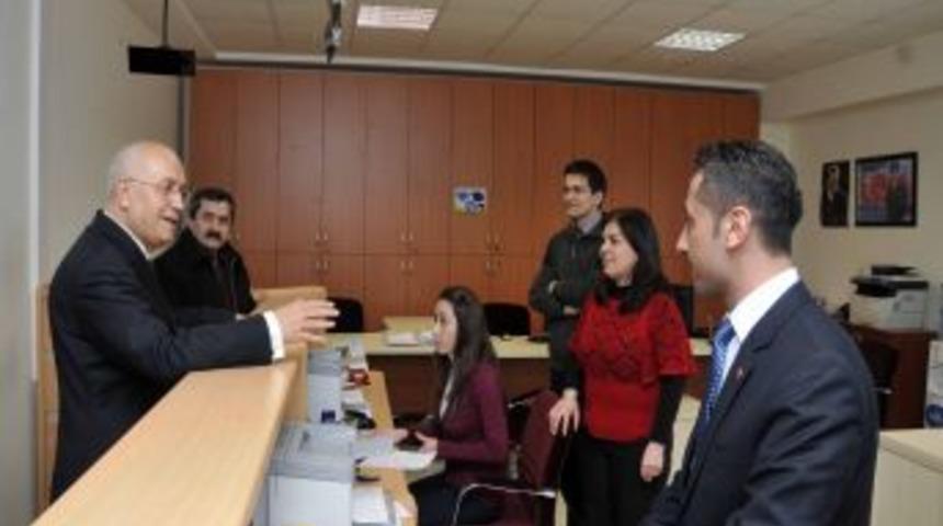 Batıkentliler n&uuml;fus m&uuml;d&uuml;rl&uuml;klerine kavuştu