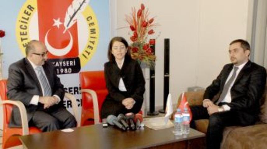 D&uuml;nyaca &uuml;nl&uuml; apiterapi uzmanları Kayseri'de buluşacak