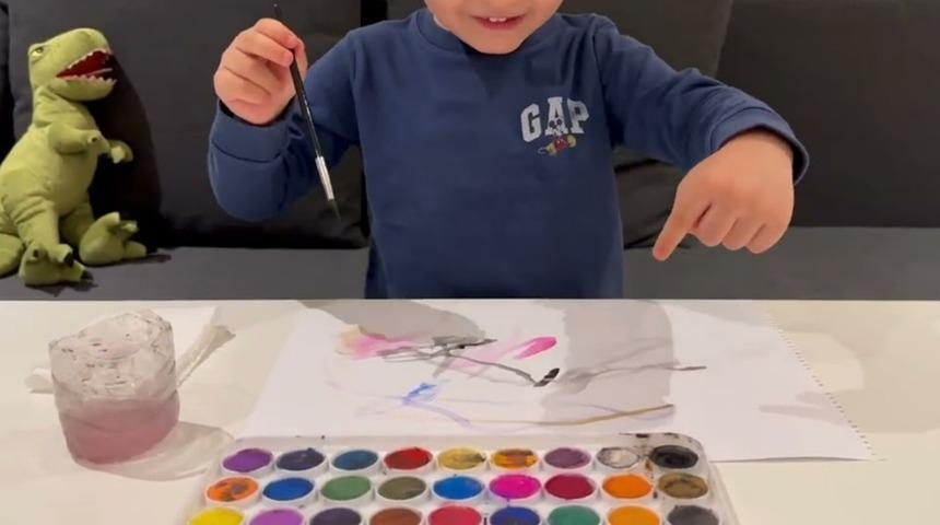 Veliler dikkat! Bakanlık o boya setini toplattı!