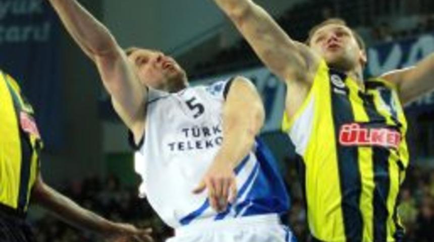 T&uuml;rk Telekom: 76 - Fenerbah&ccedil;e &Uuml;lker: 78