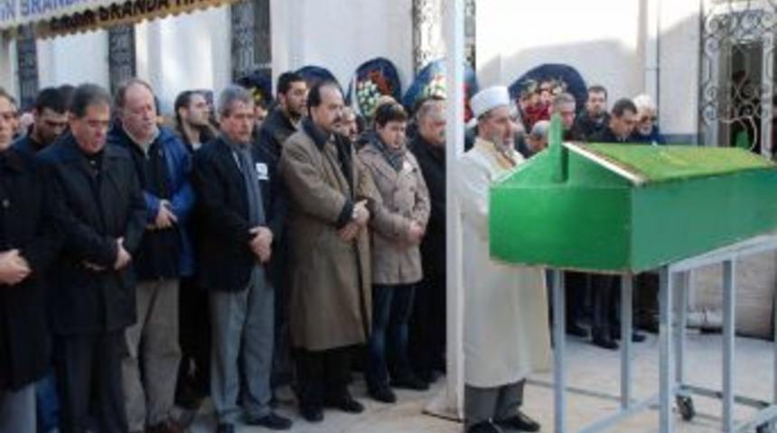 Gen&ccedil; mimar kalbine yenik d&uuml;şt&uuml;