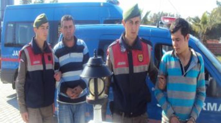 İnek &ccedil;aldığı iddiası ile hakim karşısına &ccedil;ıkan 2 kişi tutuklandı