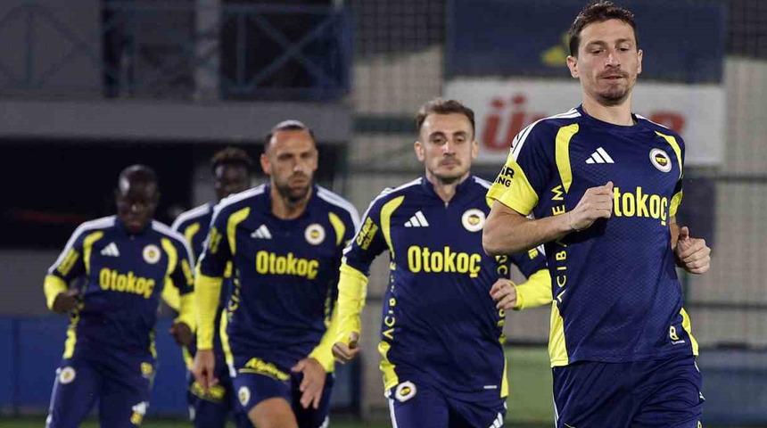 Fenerbah&ccedil;e, Galatasaray derbisinin hazırlıklarını tamamladı