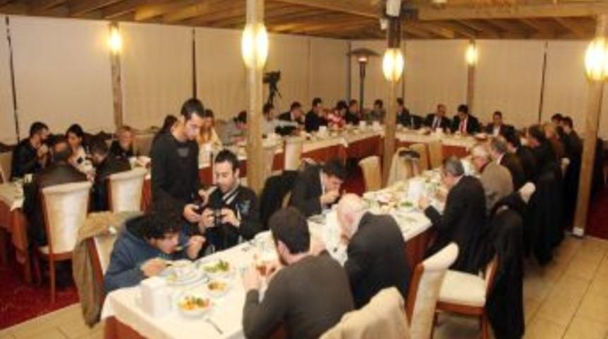 Esenler Yerel Basın Divanı toplandı