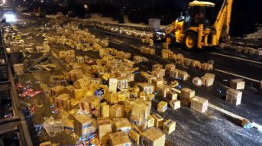 Kar k&uuml;reme ara&ccedil;ları bu kez yumurta ve bisk&uuml;vi temizledi