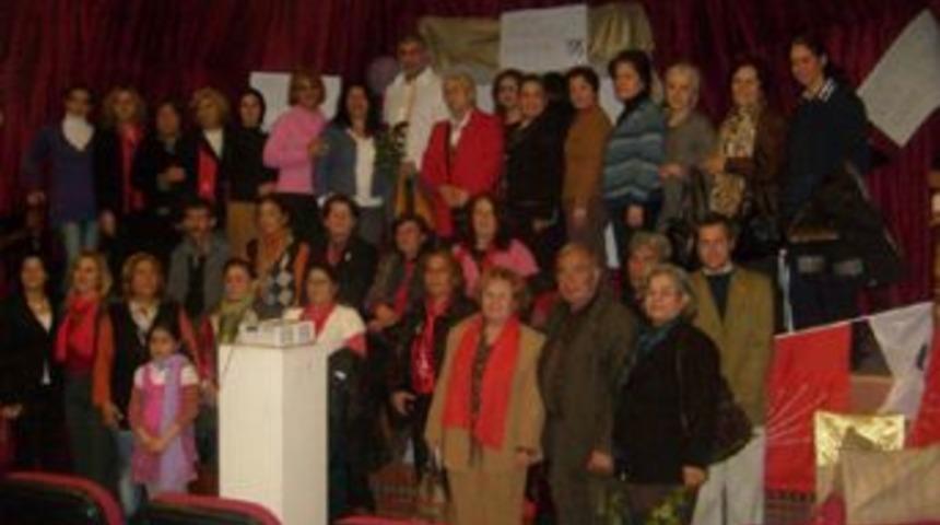 CHP Adana Kadın kollarından 8 Mart etkinliği