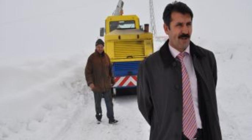 Muş'ta 329 k&ouml;y yolu ulaşıma kapalı