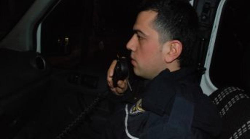 Polis, soba zehirlenmelerini önlemek için vatandaşları megafonla uyardı