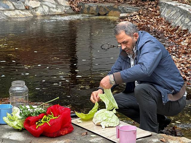 700 yıldır aynı y&ouml;ntemle hazırlıyorlar! &Ccedil;ıtır kalmasını bu su sağlıyor