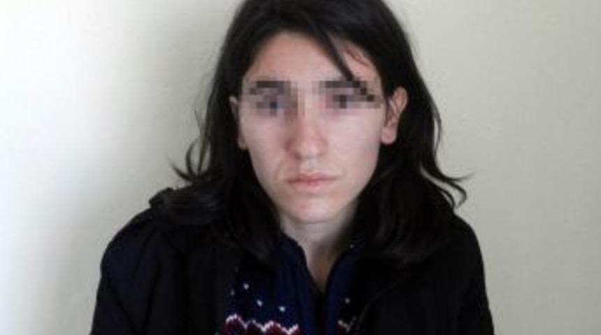 İzmir'de terör örgütü üyeliğinden 2 kişi tutuklandı