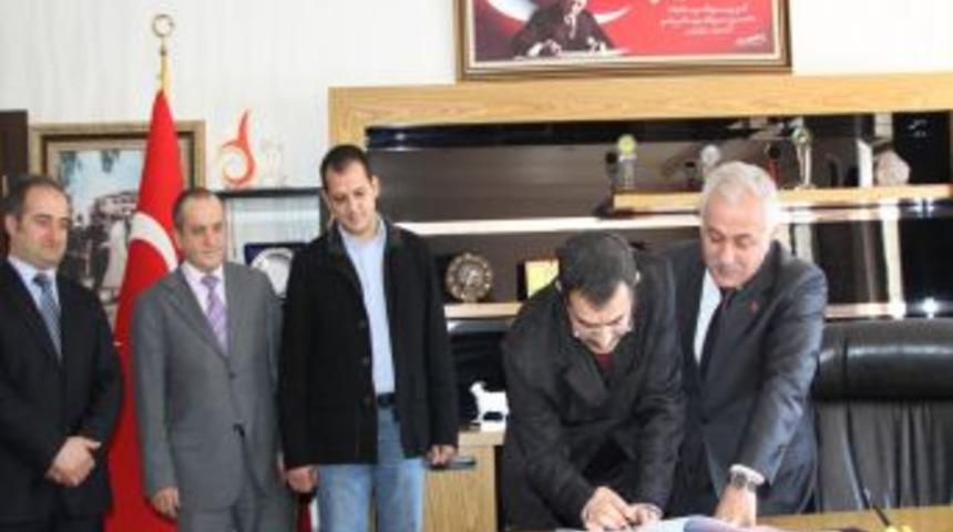 &Ccedil;ubuk'ta okullar halkın hizmetine a&ccedil;ılıyor