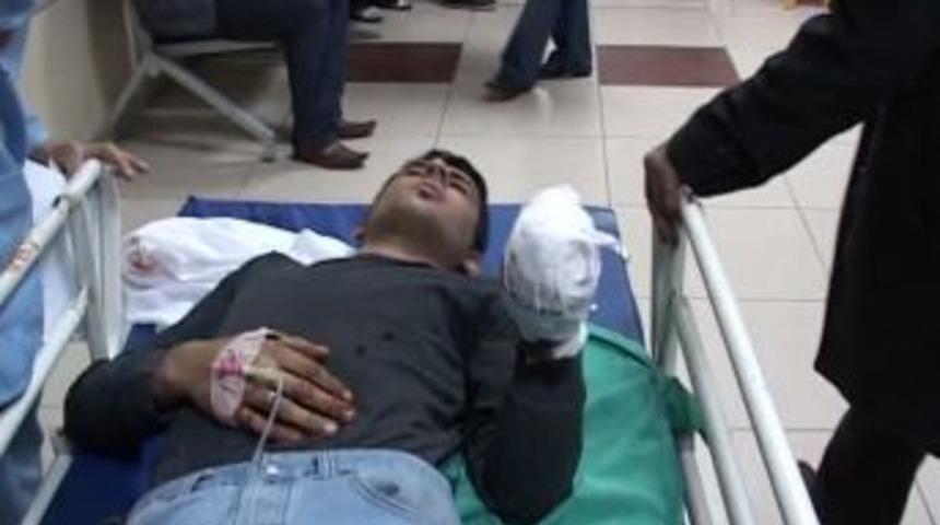 Polise atmak istediği bomba elinde patladı