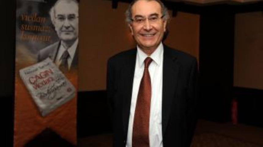 Psikiyatri uzmanı g&ouml;z&uuml;yle Bedi&uuml;zzaman