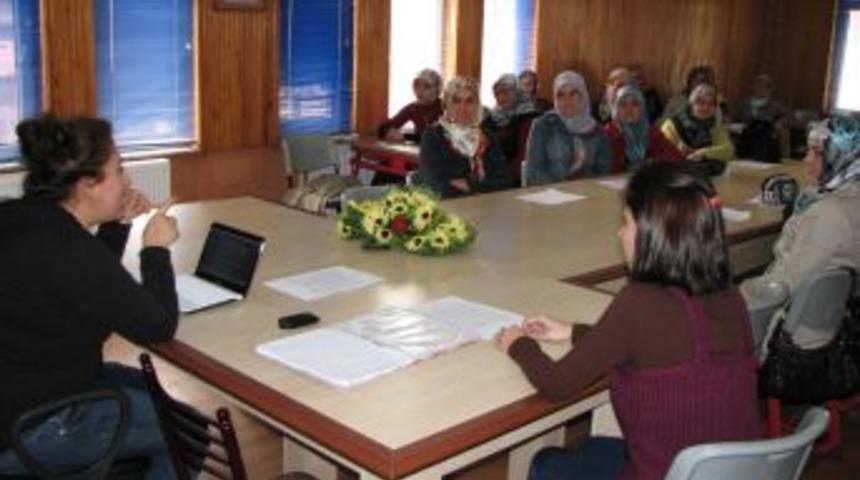 Kumluca'da s&uuml;t sığırcılığı kursu a&ccedil;ıldı