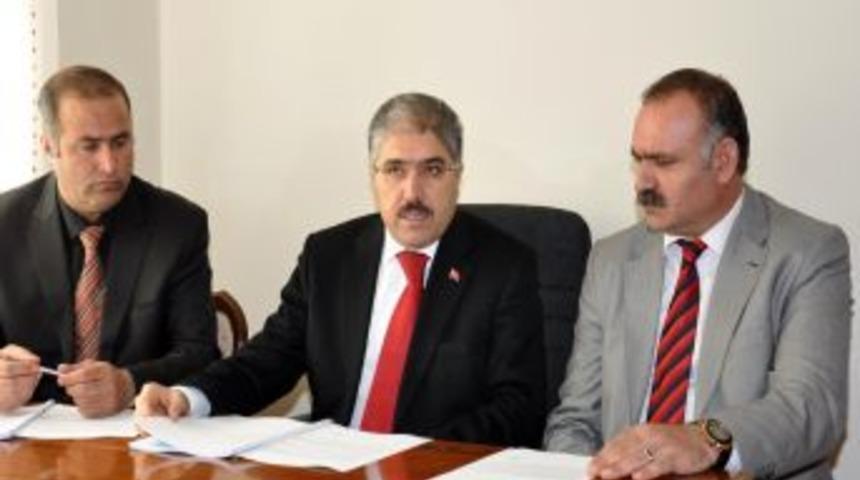 Muş Valisi &Ccedil;ınar: Ağır kış şartlarıyla m&uuml;cadelede zorlanıyoruz