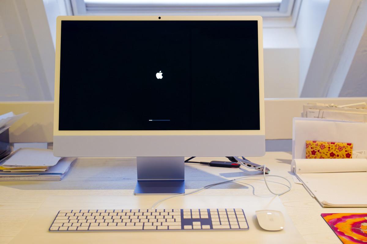 OLED MacBook Air ve iMac için yeni gelişme: Apple testlere devam ediyor 1