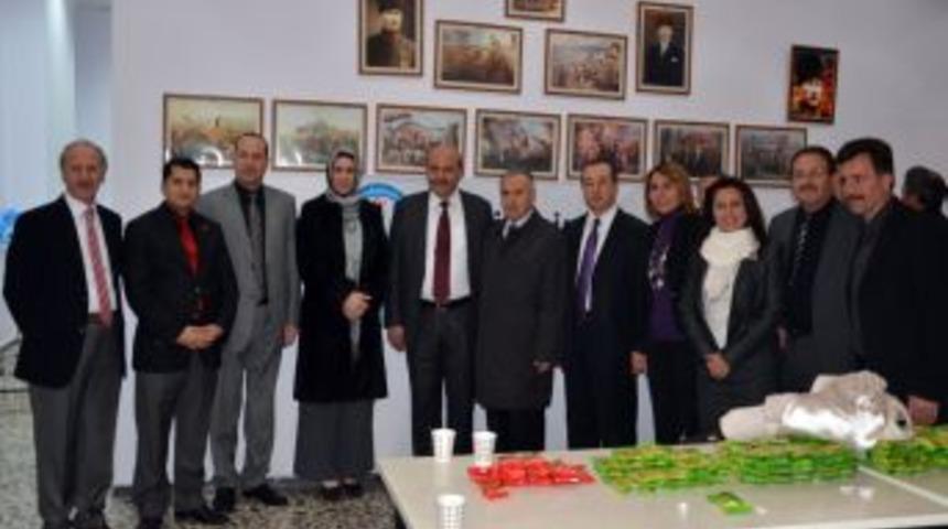 İZEGDER: 12 yıllık eğitim, meslek liselerinin &ouml;n&uuml;n&uuml; a&ccedil;acak