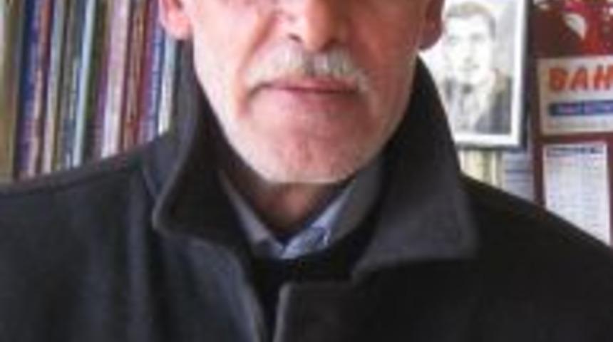 Kağızman&rsquo;da ağıt yakma geleneği s&uuml;r&uuml;yor