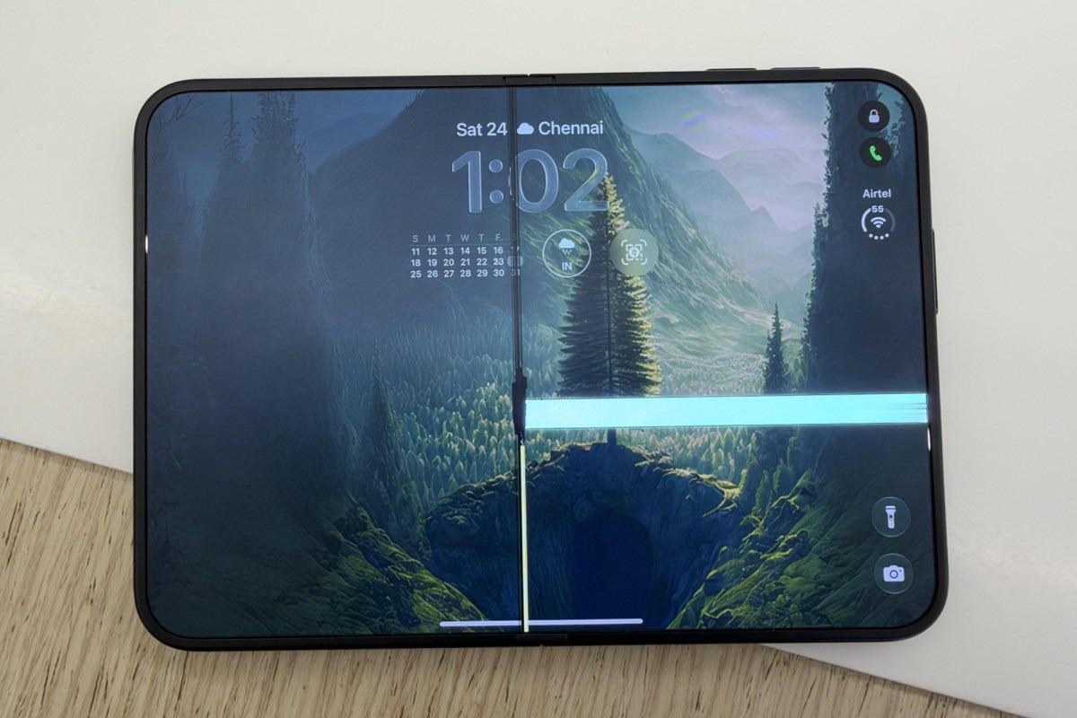 Önce çatlama sesi, sonra çizgi! iPhone Duo daki ekran sorununun muhtemel sebebi ortaya çıktı 1