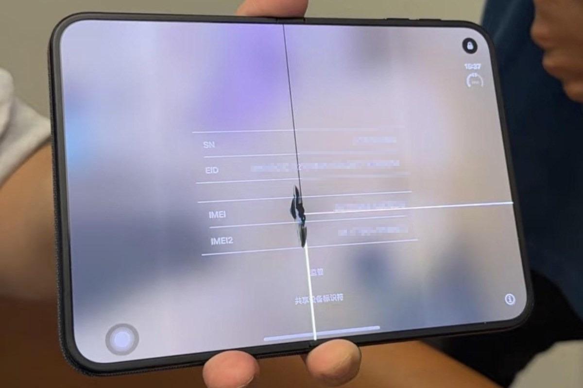 Önce çatlama sesi, sonra çizgi! iPhone Duo daki ekran sorununun muhtemel sebebi ortaya çıktı 2