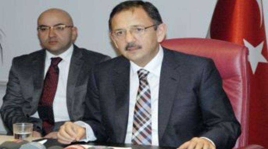 Erciyes&rsquo;te heykeltıraşlar buzdan heykel, komandolar paraş&uuml;tl&uuml; g&ouml;steri yapacak