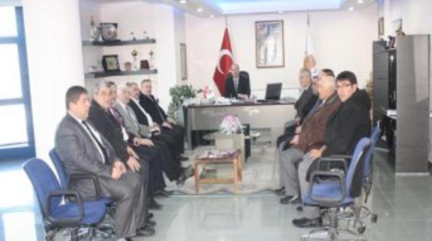 İ&ccedil;me suyu arıtma tesisine sahip belediyelerin başkanları Şuhut'ta toplandı