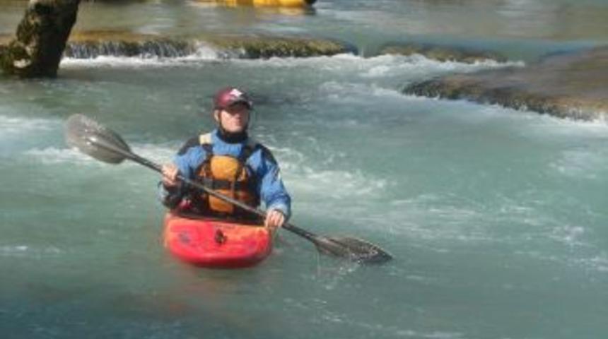 Alman su sporcuları, Manavgat Şelalesi'nde kano yaptı