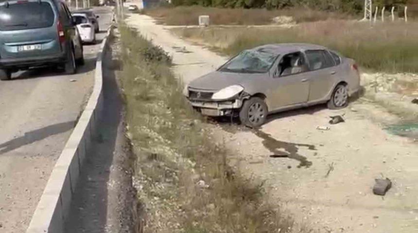 Elazığ&rsquo;da otomobil araziye u&ccedil;tu: 1 yaralı