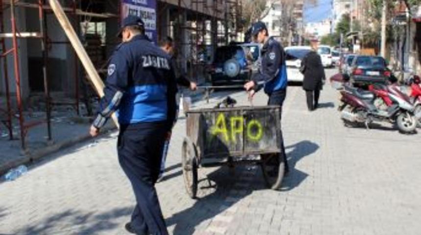 Edremit Belediyesi seyyar hurdacılara g&ouml;z a&ccedil;tırmıyor