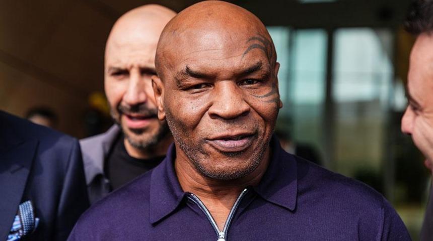 D&uuml;nyaca &uuml;nl&uuml; boks&ouml;r Mike Tyson İstanbul&rsquo;da