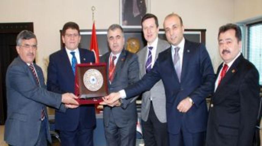 Boydak: &Ccedil;orap, T&uuml;rkiye&rsquo;nin &ouml;nemli ihra&ccedil; kalemlerinden bir tanesi