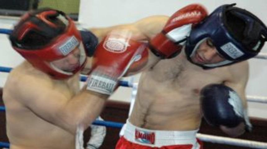 T&uuml;rkiye Kick Boks Şampiyonası Kırşehir&rsquo;de başladı