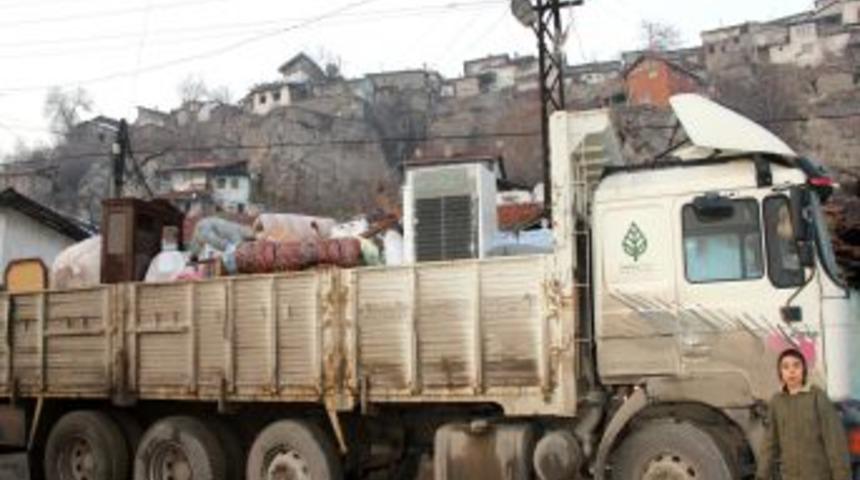Belediyeden evlerini boşaltanlara tahliye desteği