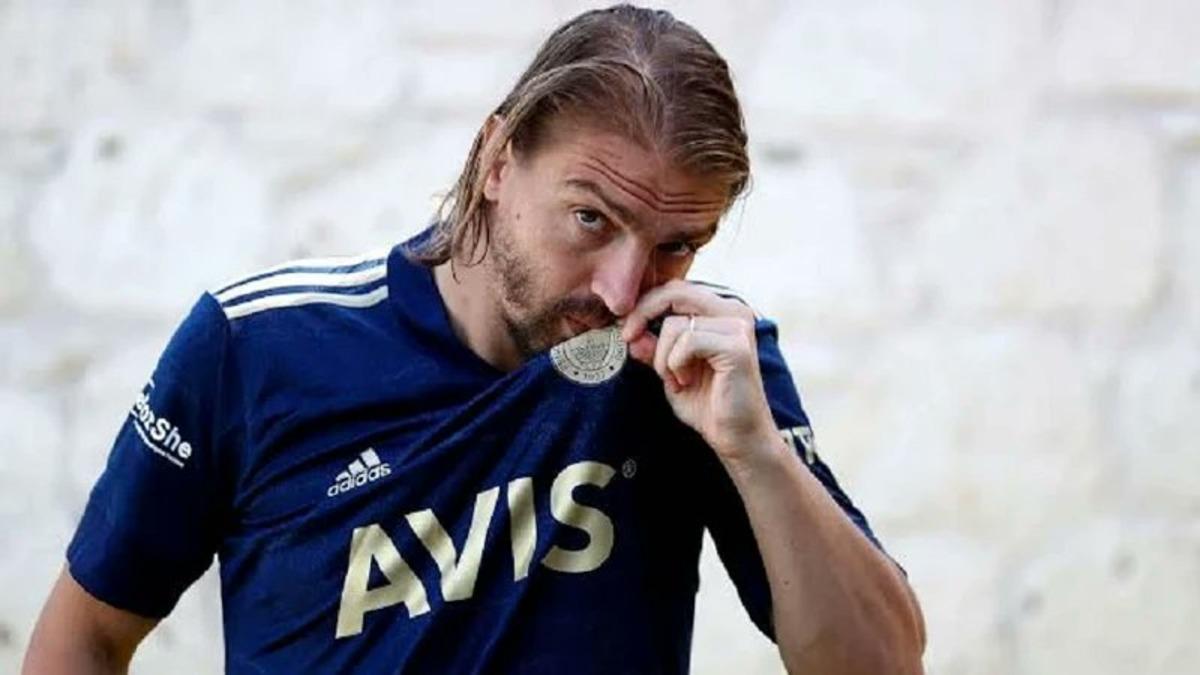 Caner Erkin den Galatasaray-Fenerbah&ccedil;e derbisi i&ccedil;in &ccedil;arpıcı tahmin! 3