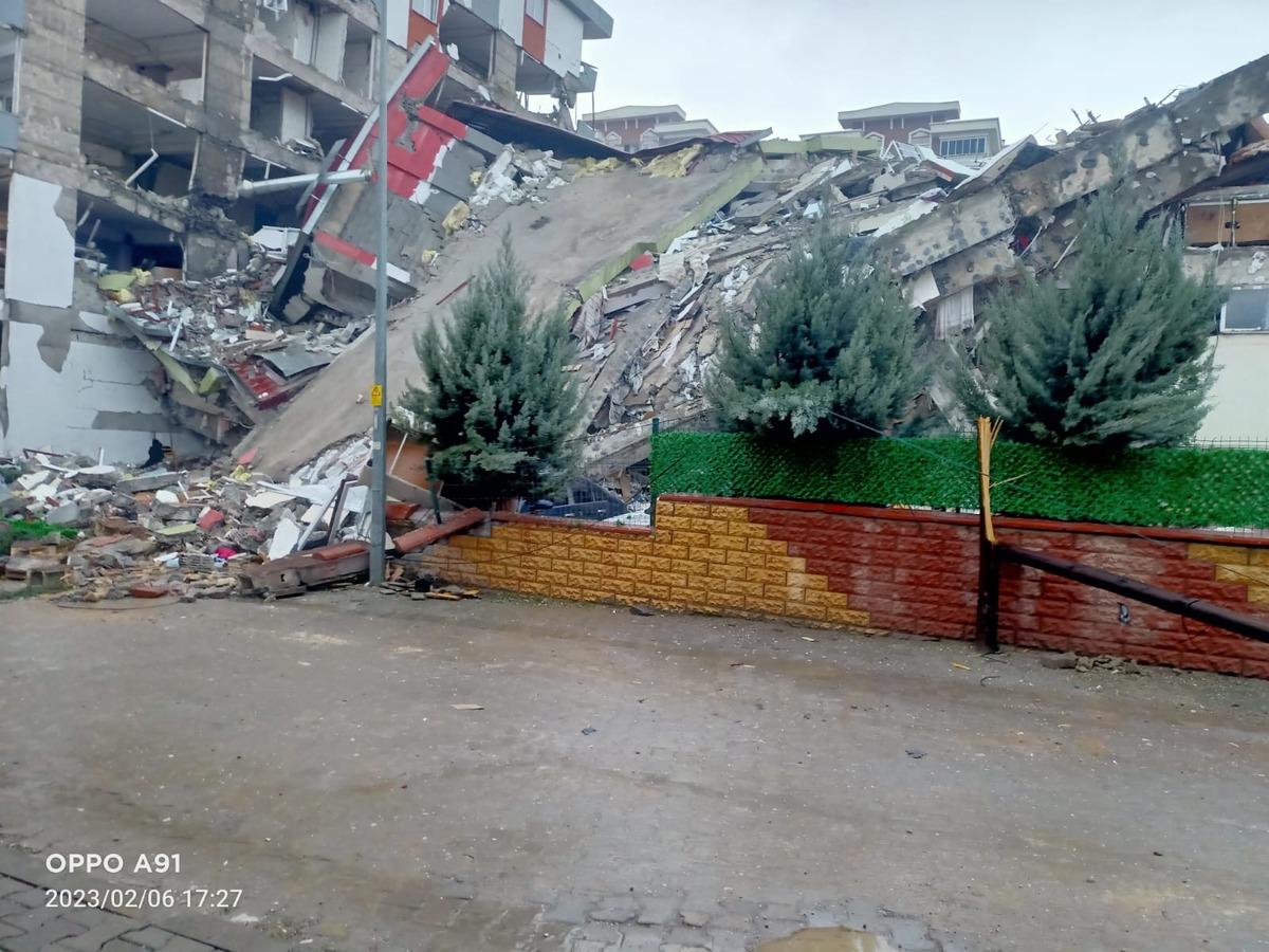 Depremde 44 kişinin &ouml;ld&uuml;ğ&uuml; Said Bey Sitesi&rsquo;nde karar &ccedil;ıktı 2