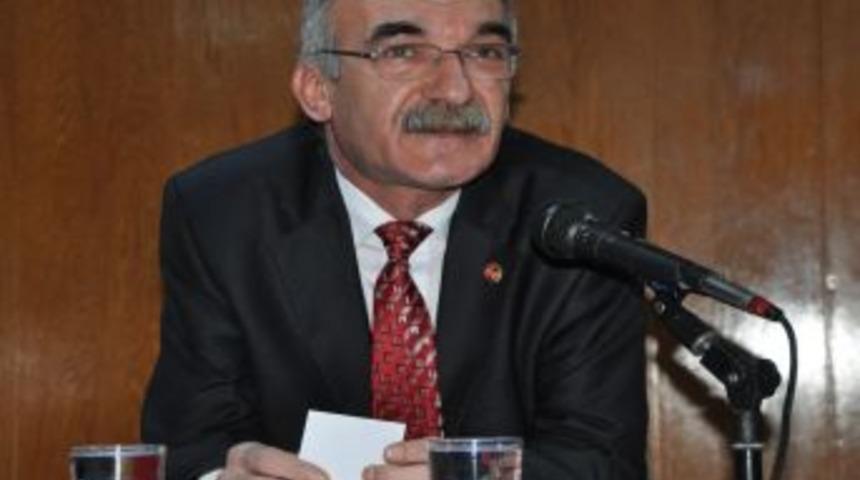 N&uuml;fus M&uuml;d&uuml;r&uuml; Yal&ccedil;ın, mahalle ve k&ouml;y muhatrları ile bir araya geldi