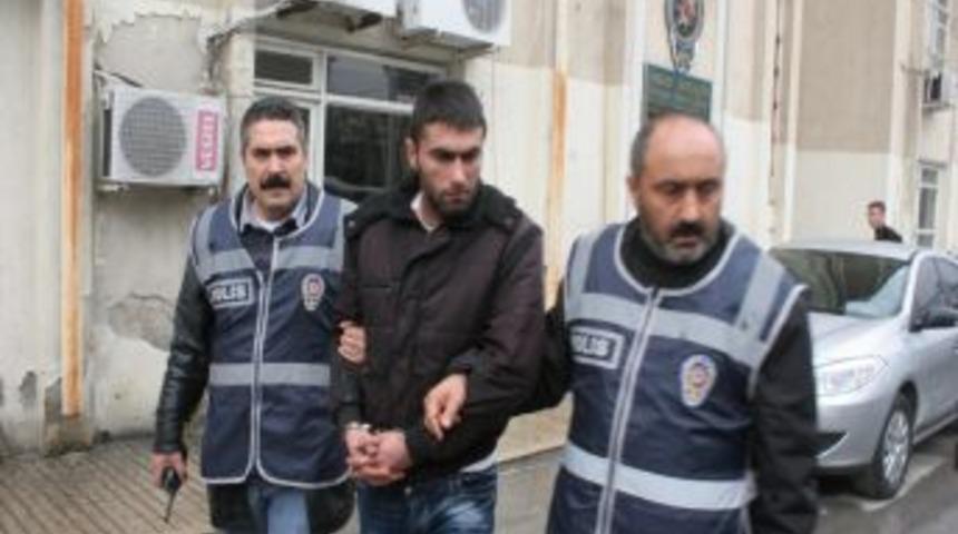 Apartman girişlerinde kadınları gasp eden zanlı yakalandı